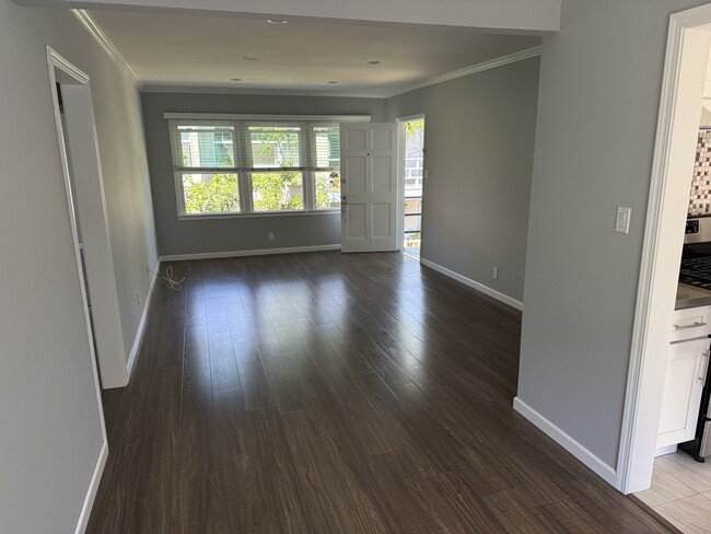 Living room - 809 N. Adams St. Unit Apt C