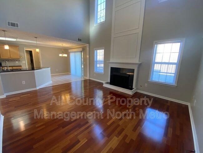 Photo - 1910 Overland Crossing