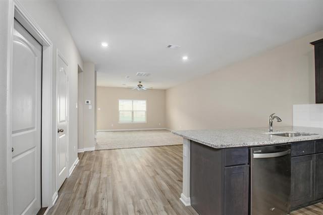 Photo - 282 Moonstone Way