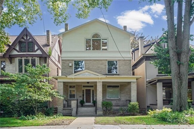 Building Photo - 1315 Denniston St