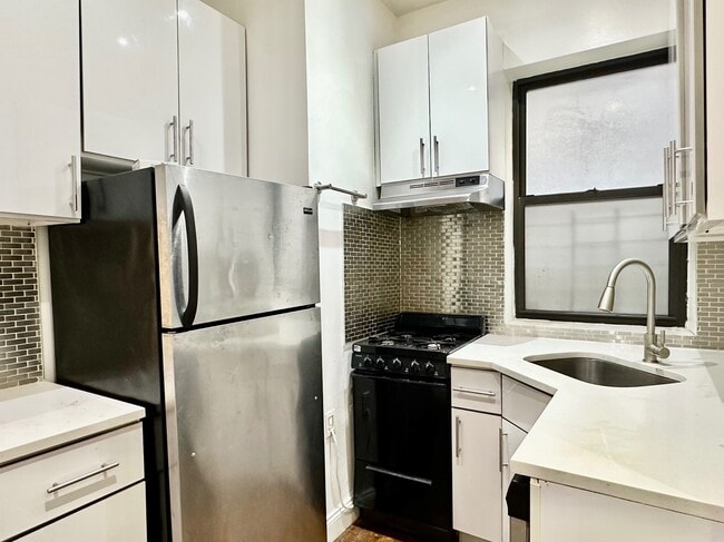 Photo - 523 W 135th St Unidad 2A