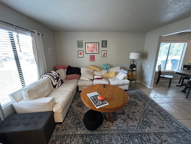 Photo - 1500 Lemon Tree Ln