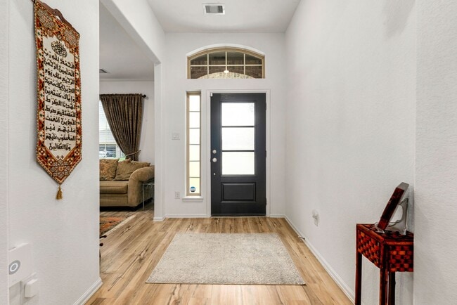 Photo - 26611 Daylily Grove St