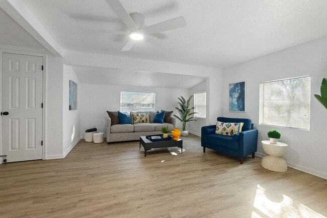 Photo - 46 Phillips St Unidad ID1281939P