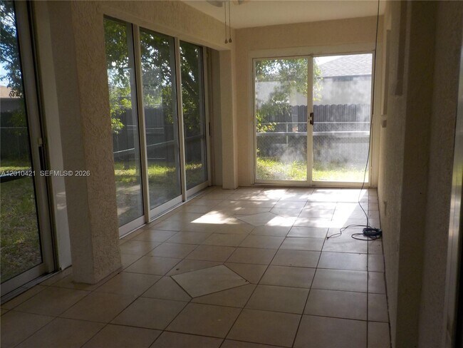 Photo - 316 NE 7th St