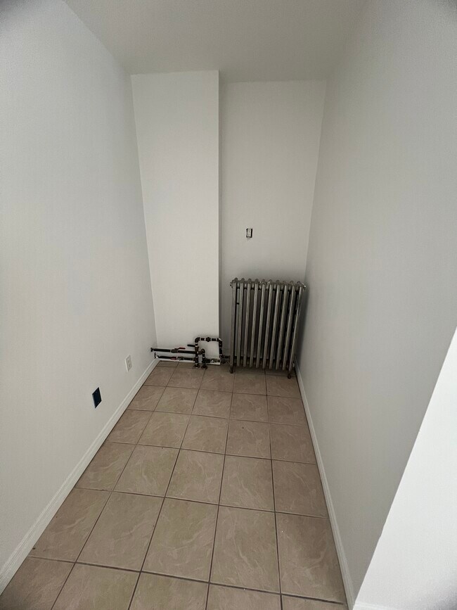 Photo - 2938 Danforth Ave