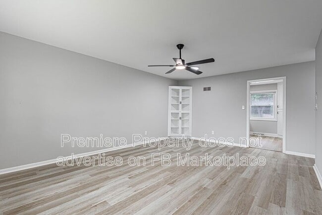 12607 Jackson Ave