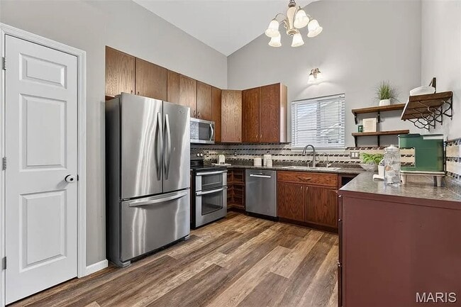 Photo - 482 Indian Lake Dr