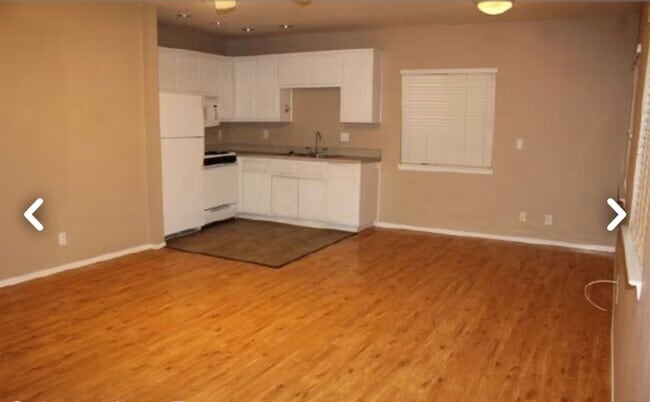 Photo - 235 Union Ave