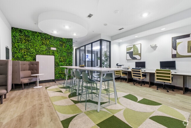 Business Center - Domain Northgate