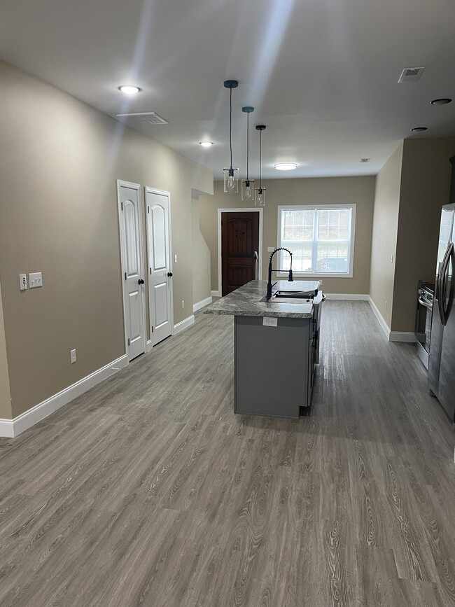 Photo - 3008 Sunset Dr