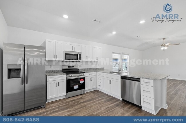 Photo - PROMOTION: $1299/MO OFF RENT FOR THE FIRST 3 MONTHS!!