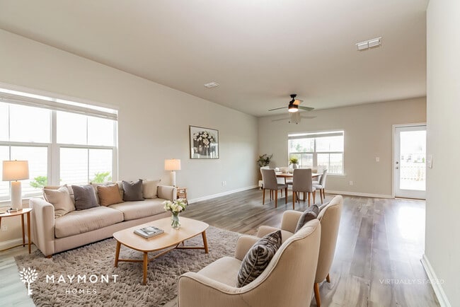 Photo - 255 Parkwood Vista Way