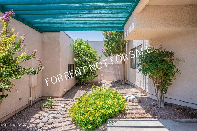 Photo - 4950 N Valle Rd
