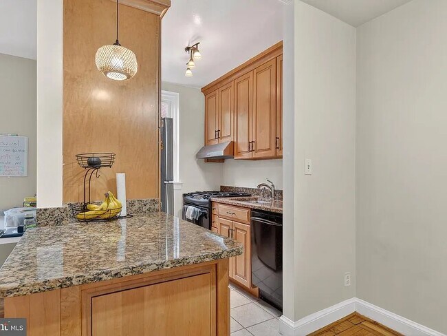 Photo - 30 S Old Glebe Rd Unit 17