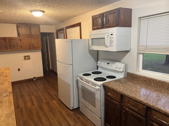 Photo - 608 Brevard St