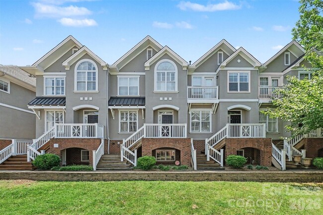 807 Clarkson Mill Ct