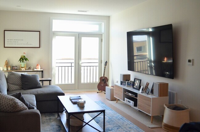 Photo - 62 Foundry St Unit 204