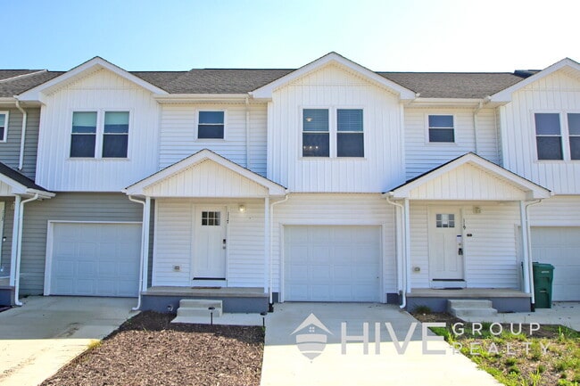 Building Photo - Modern Living in a Growing Grottoes Community