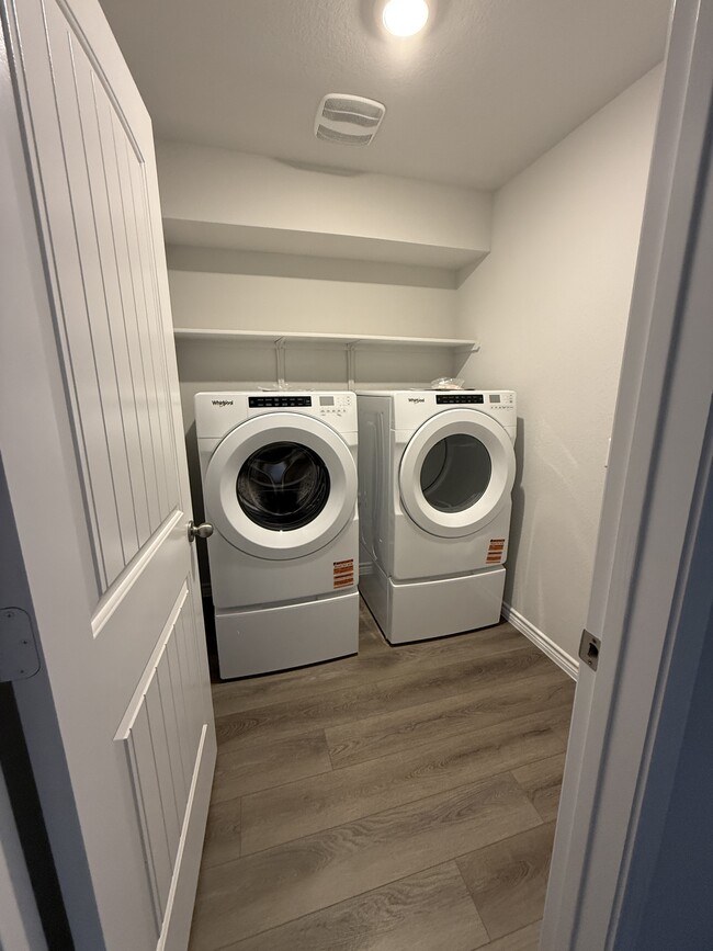 Photo - 4830 Hawkins Dr