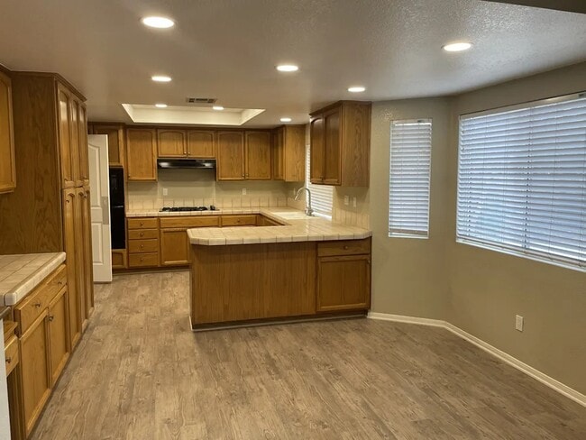 Photo - 5028 W Avenue M