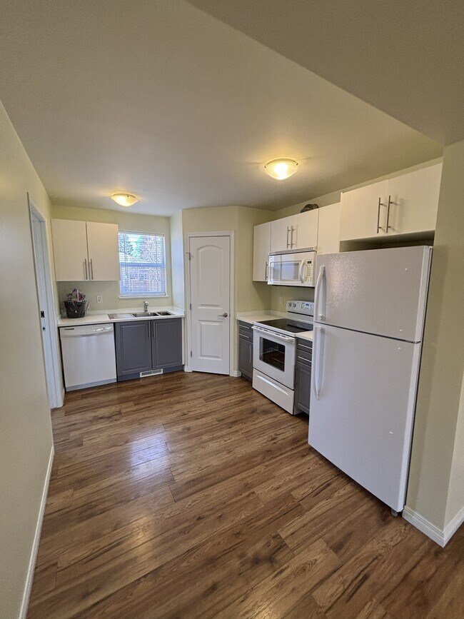 Photo - 8639-8680 80 St NW Unité 8639 - Main