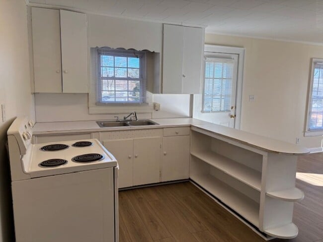 Photo - 1917 Unidad 525-B WEAVER AVE