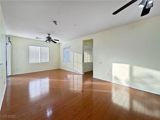 Photo - 6868 Sky Pointe Dr Unit 2152