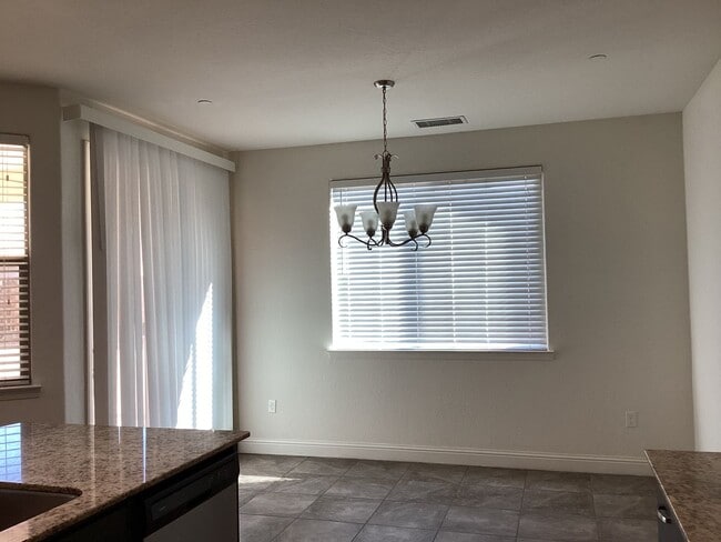 Photo - 814 S Bliss Ave