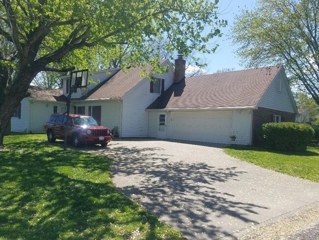 Photo - 302 Salem St