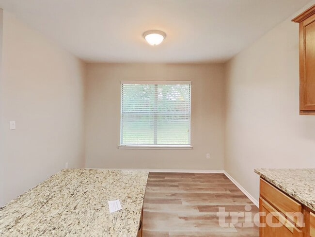 Photo - 117 Magnolia St