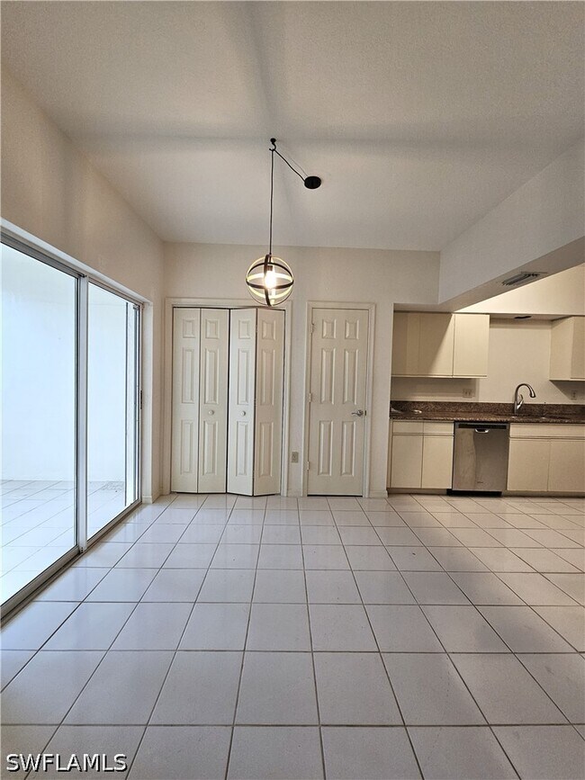 Photo - 6025 Chardonnay Ln Unit 102