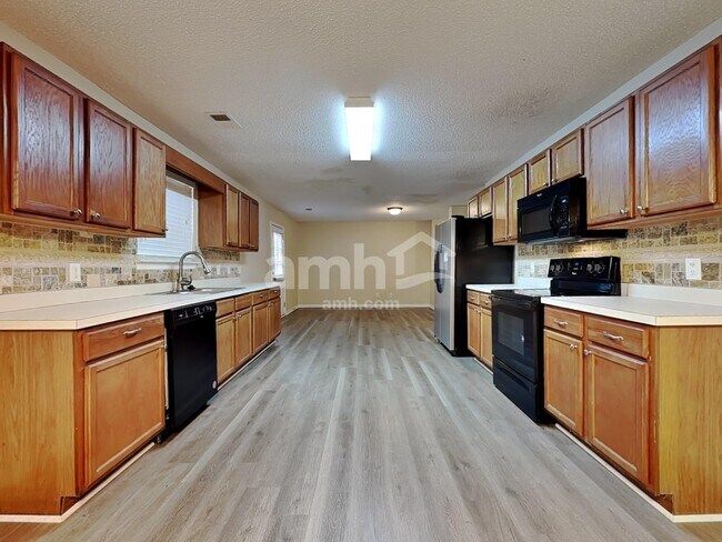 Photo - 1 Holly Springs Cir