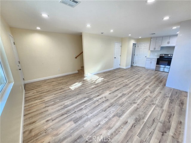 Photo - 16432 Halsted St