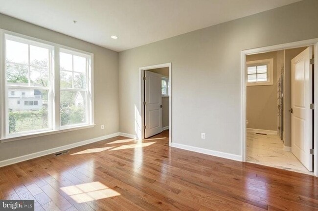 Photo - 1020 Railroad Ave