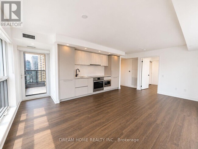 Photo - 609 Sherbourne St Unit 1202