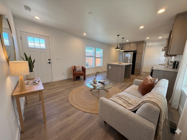 Photo - 3601 E Wyoming Ave