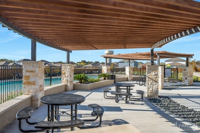 Building Photo - 13698 Paxton Blvd Rental