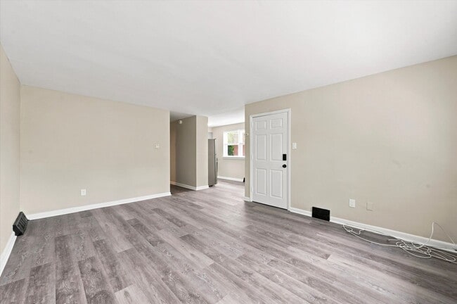 Photo - 418 W Jefferson St Unit 1