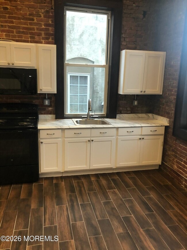 Photo - 36 W Front St Unit D