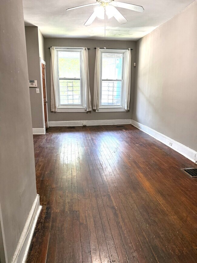Photo - 3103 N Calvert St Unit 1st Floor