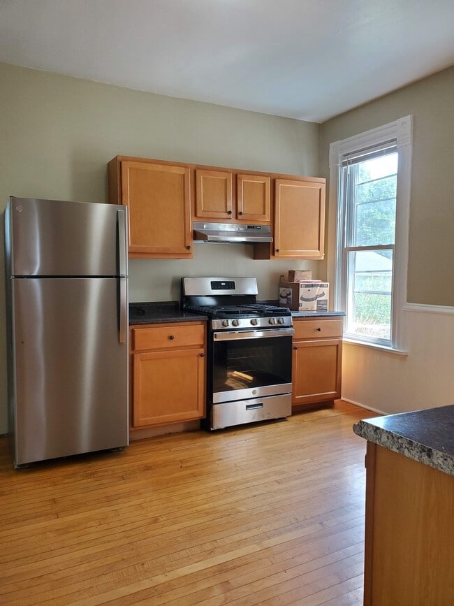 Photo - 3104 S Griffin Ave Unit LOWER