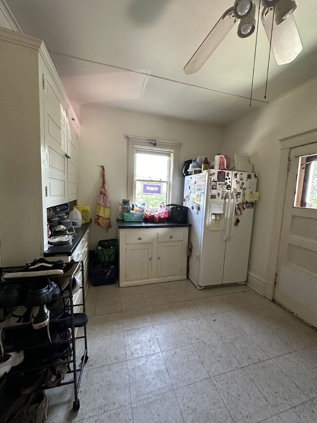 Photo - 3 bed 1 bath near UWEC! Available June 1st...