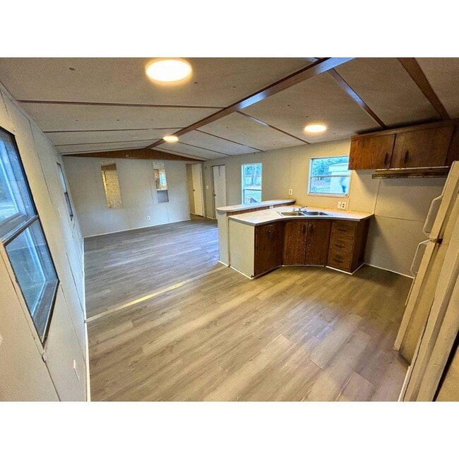 Photo - 4502 E Old Marion Hwy