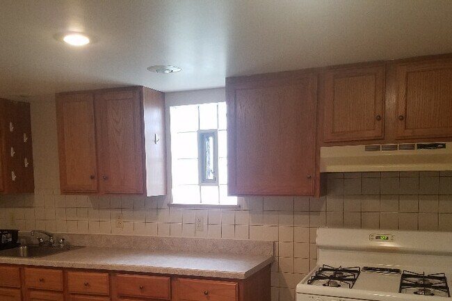 Photo - 346 Bigelow St Townhome