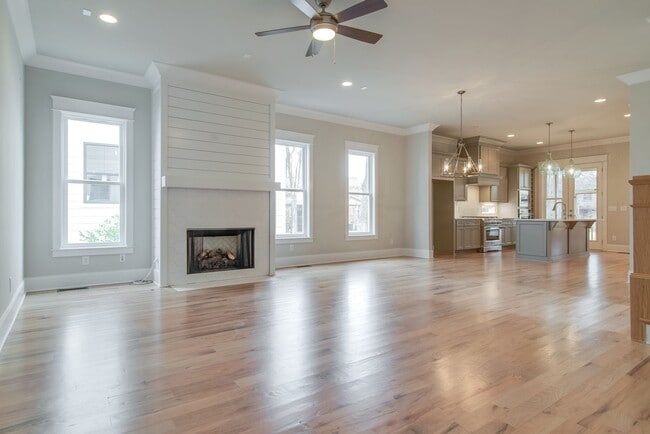 Photo - 1410 Woodmont Blvd Unidad B