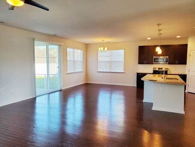 Photo - **Available Now** 3 Bedroom, 2.5 bath home with Great neighborhood amenities!