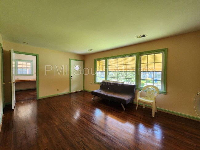 Photo - 2480 Spring Garden Dr SW