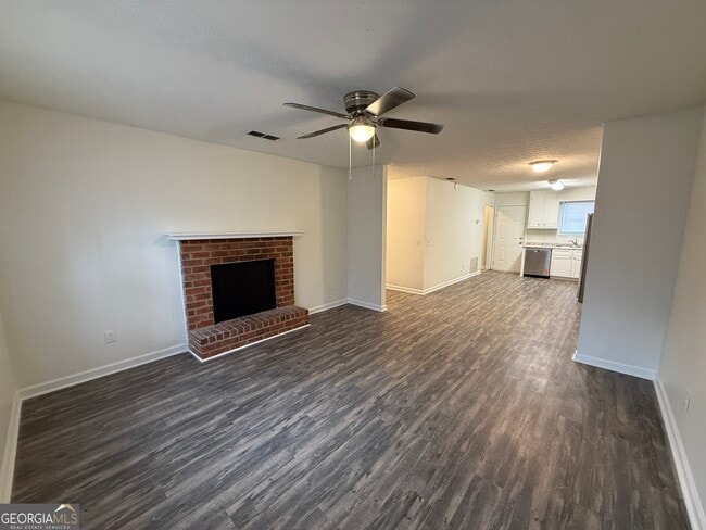 Photo - 111 Vintage Ct