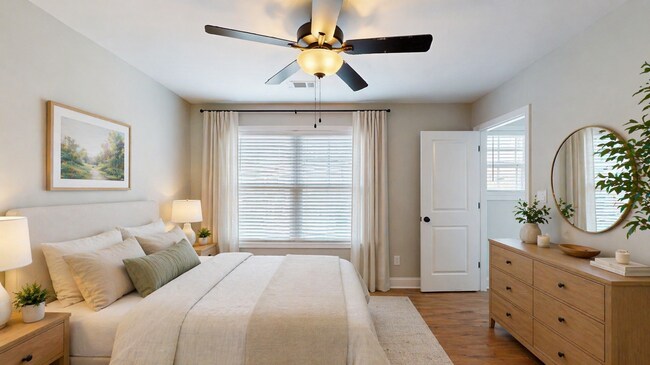 Photo - Columbia, TN Two Bedroom Townhome With Flex Room!